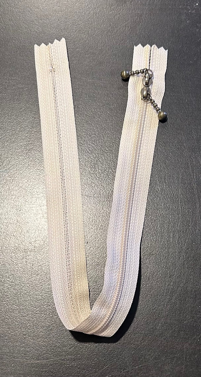 15 1/2" Mixed Double Ended Zipper - Beige