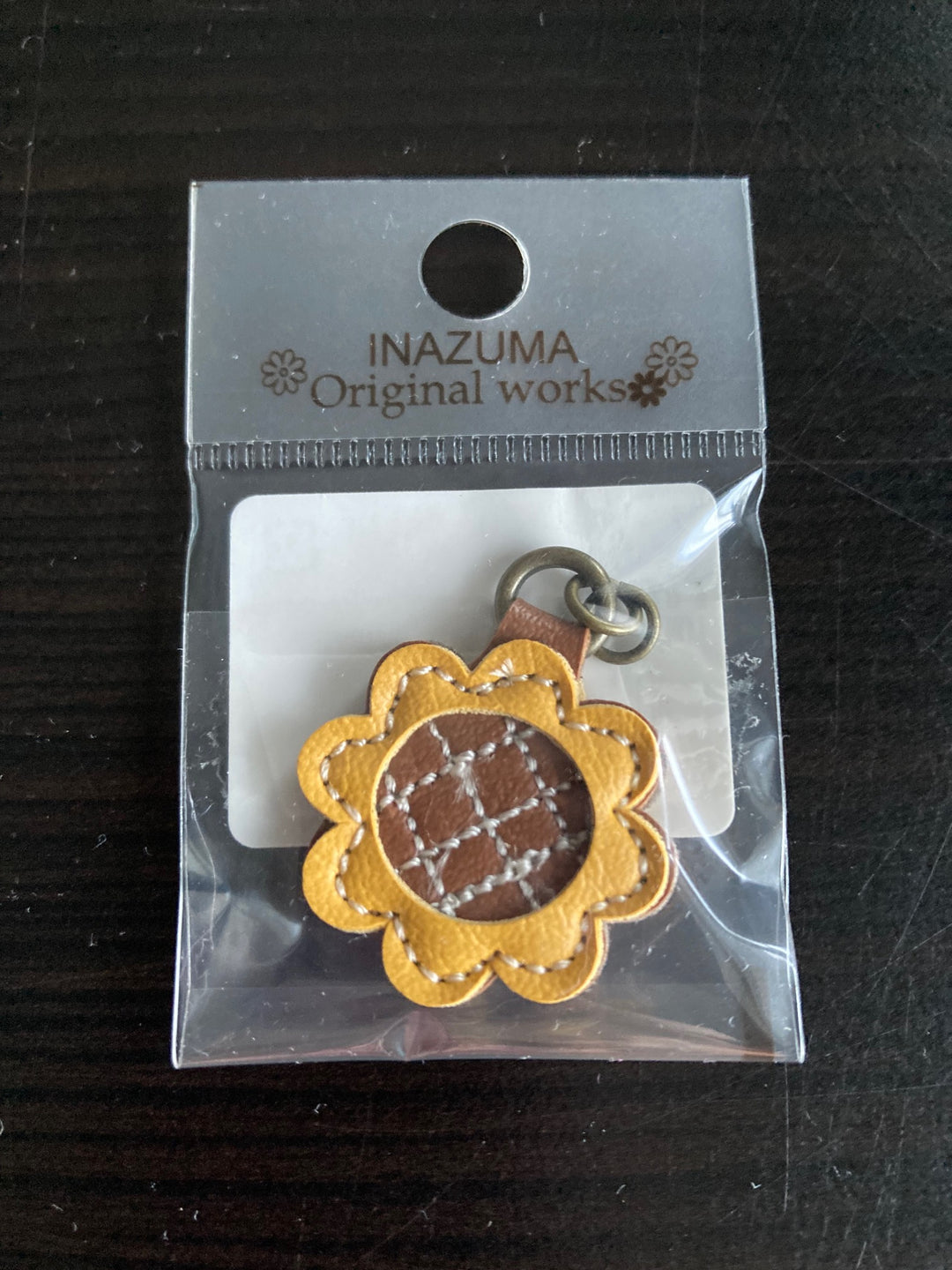 Zip Pull Gold Flower