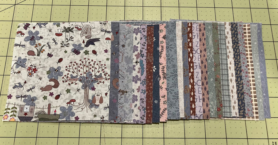 Favourites by Lynette - 5" x 5" Bundle (24 pcs)