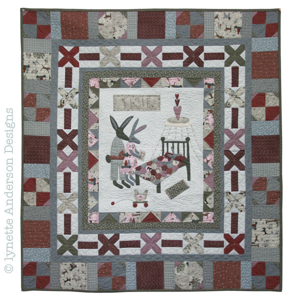 Sweet Dreams Cot Quilt by Lynette Anderson
