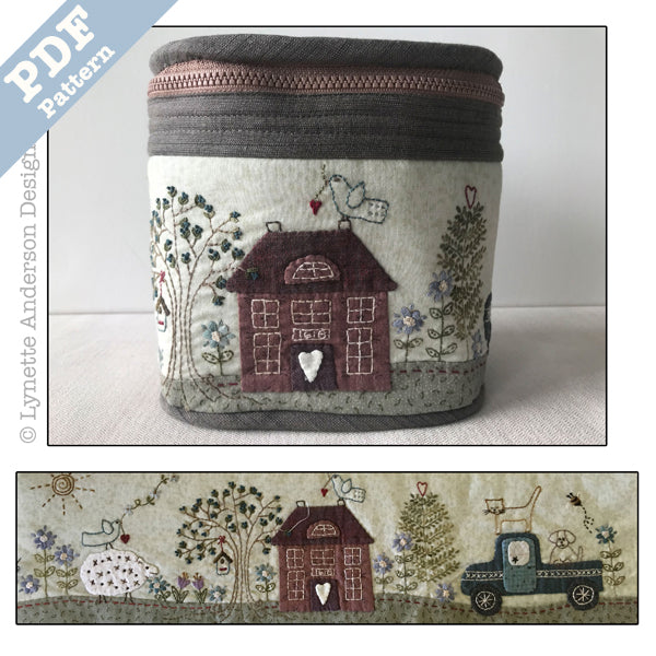 The 1618 Cottage Bag by Lynette Anderson