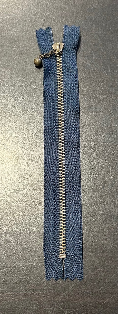 5 1/2" Navy Blue Zipper