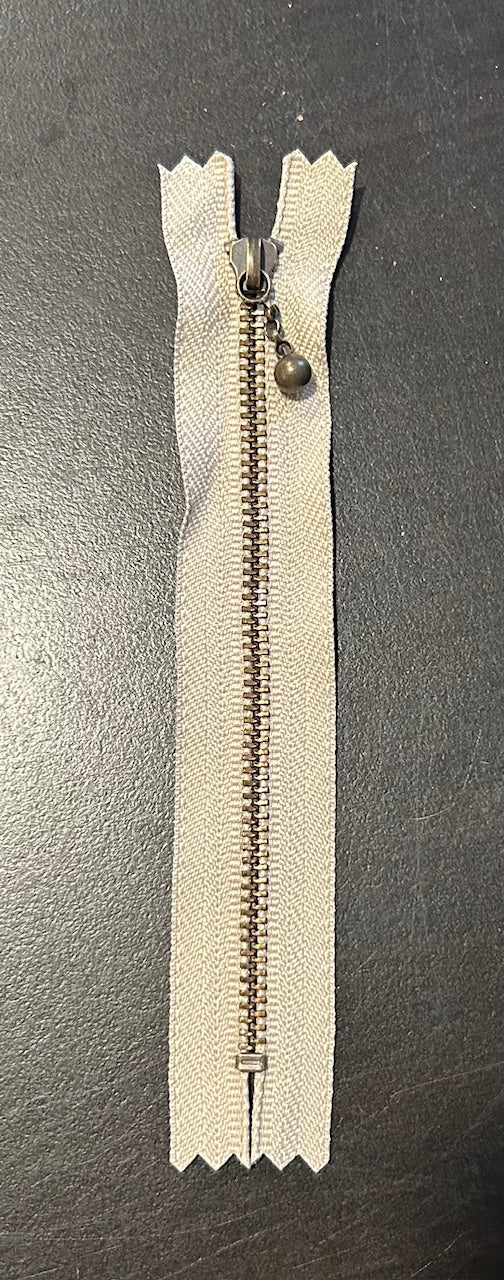 5" Beige Zipper