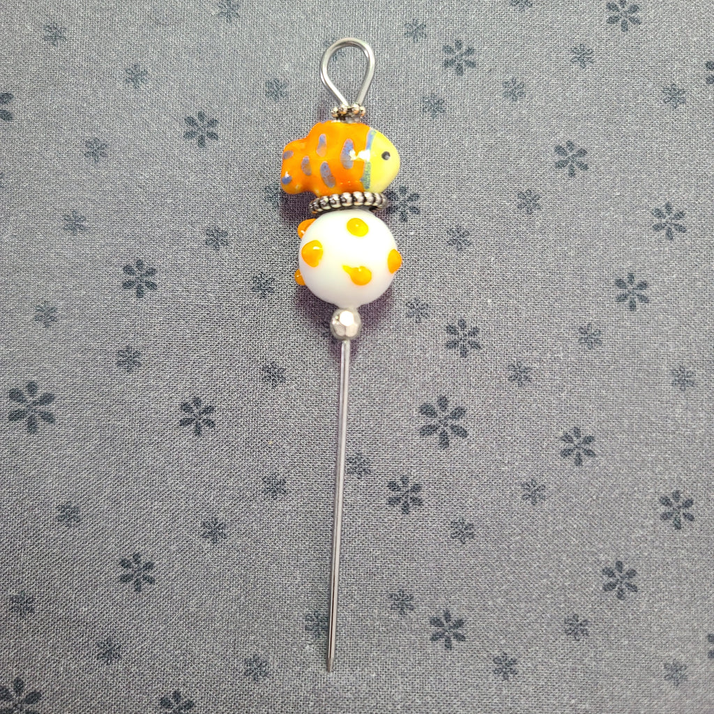 Stiletto-Orange Clown Fish FO006
