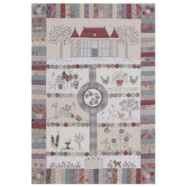 Chateau Hexagon Quilt by Lynette Anderson