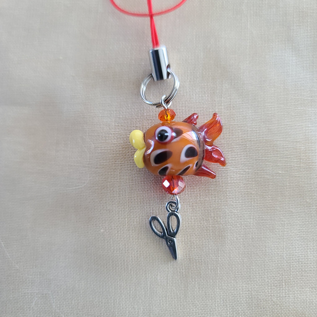 Scissor Charm - Orange Kissing Fish