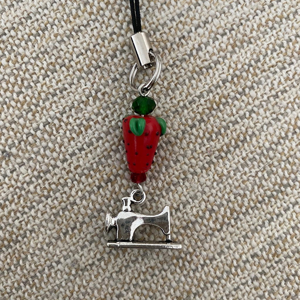 Scissor Charm - Strawberry