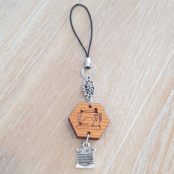 Scissor Fob - Sewing Machine with Spool Charm